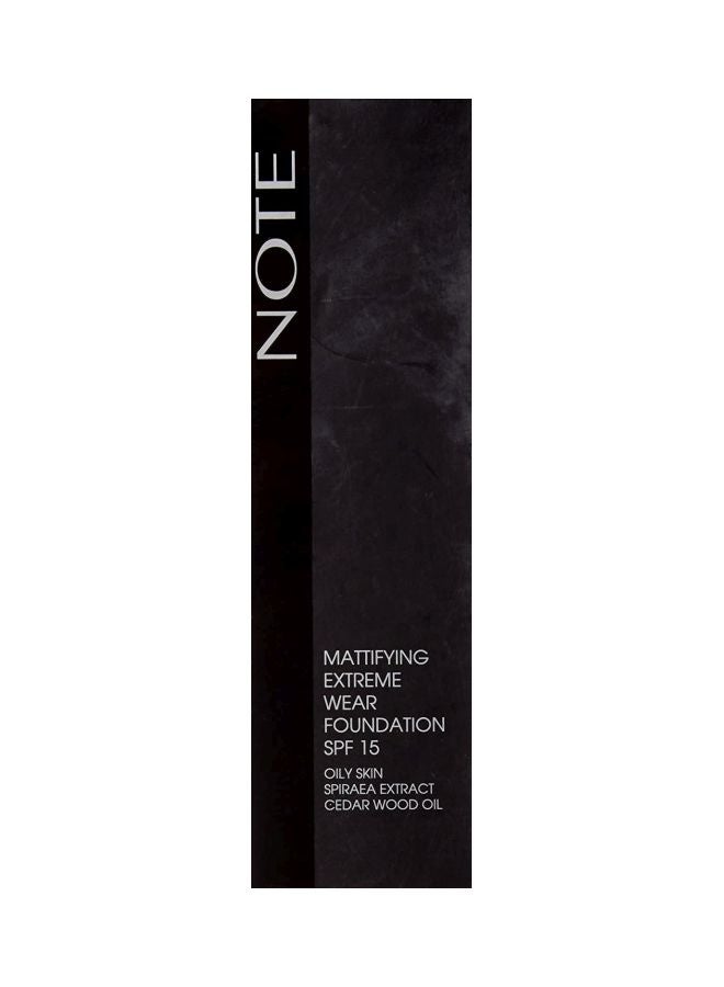 Note Mattifying Extreme Wear Foundation SPF 15 02 Natural Beige - Image 4