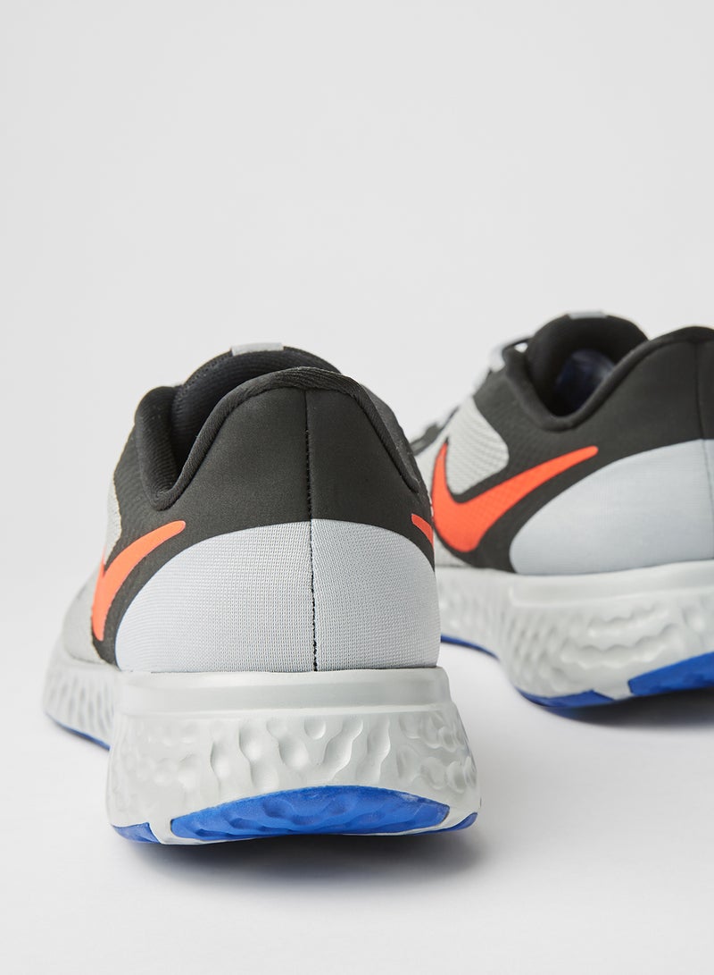 Nike - Revolution 5 Running Shoes Black/Chile Red-Lt Smoke Grey - Image 1