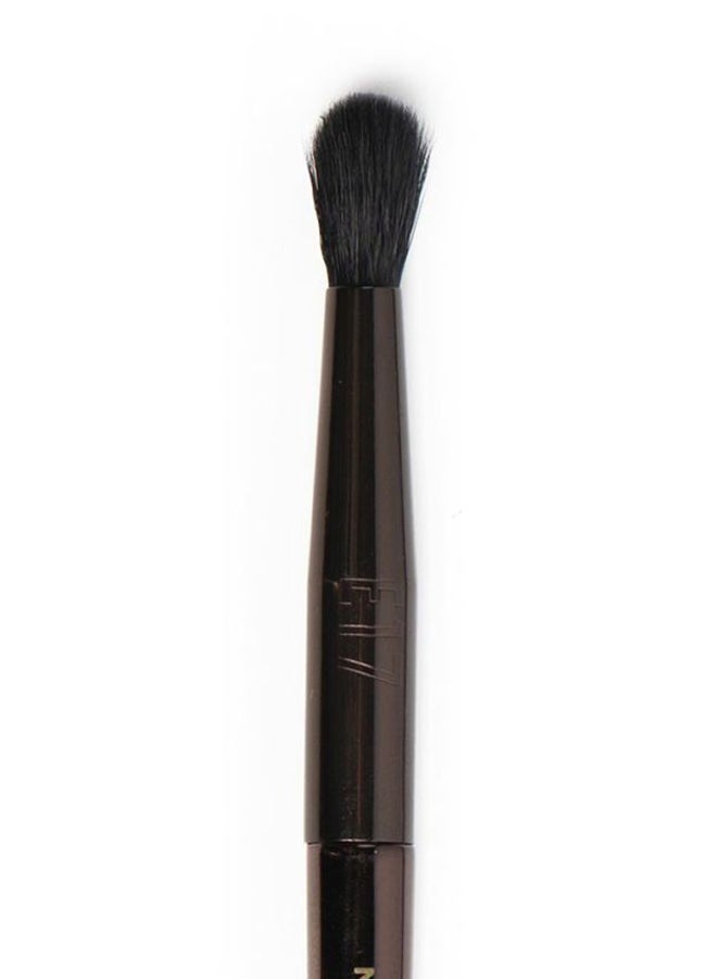 Max Factor Pro Blender Eyeshadow Brush E17  - Image 3