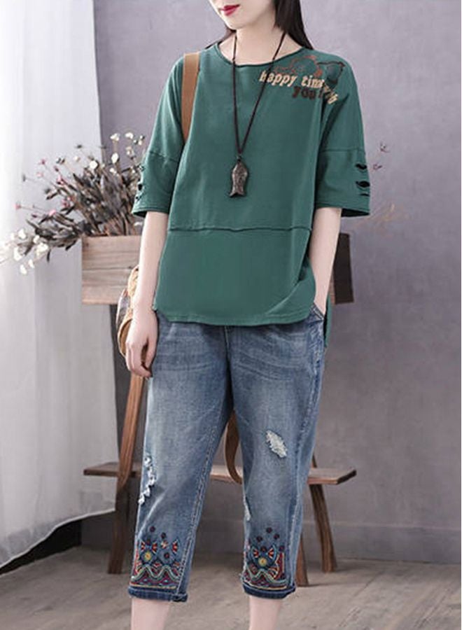 تيشيرت مطرز بعبارة "Happy Time" أخضر داكن - Image 4