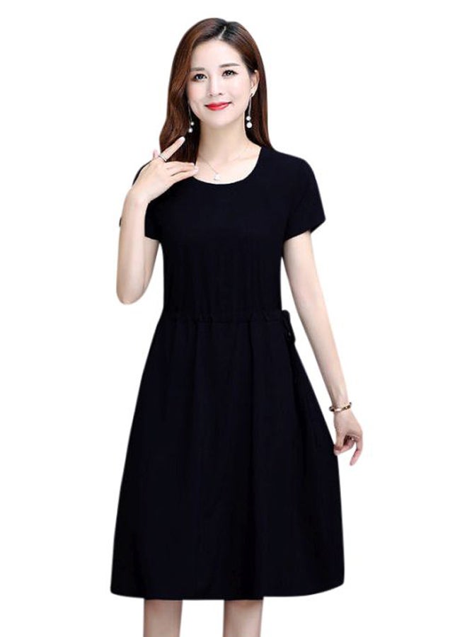Solid Waist Tie Detail Midi Dress Black 