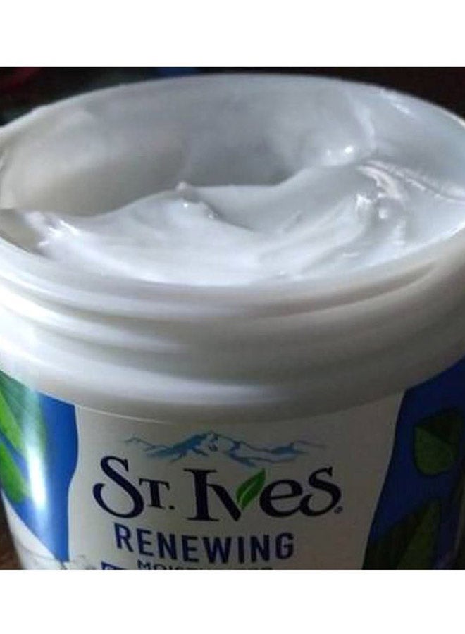 ST. Ives Pack Of 2 Renewing Collagen And Elastin Moisturizer - Image 3