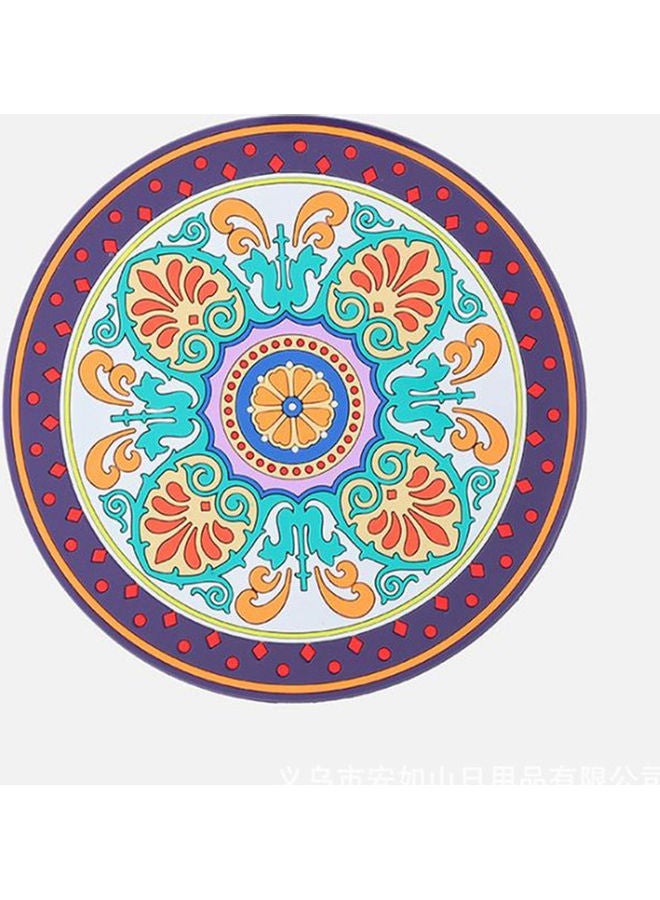 بساط صغير للصحون العميقة ضد الماء والحروق تصميم رائع على خلفية بيضاء - Image 1