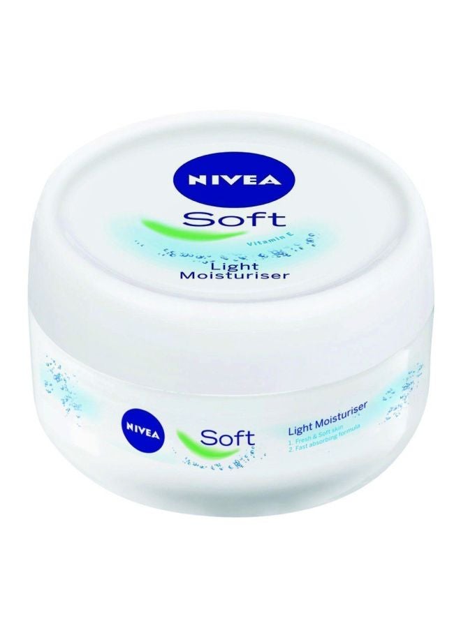 Nivea - Soft Light Moisturising Cream 300ml - Image 1