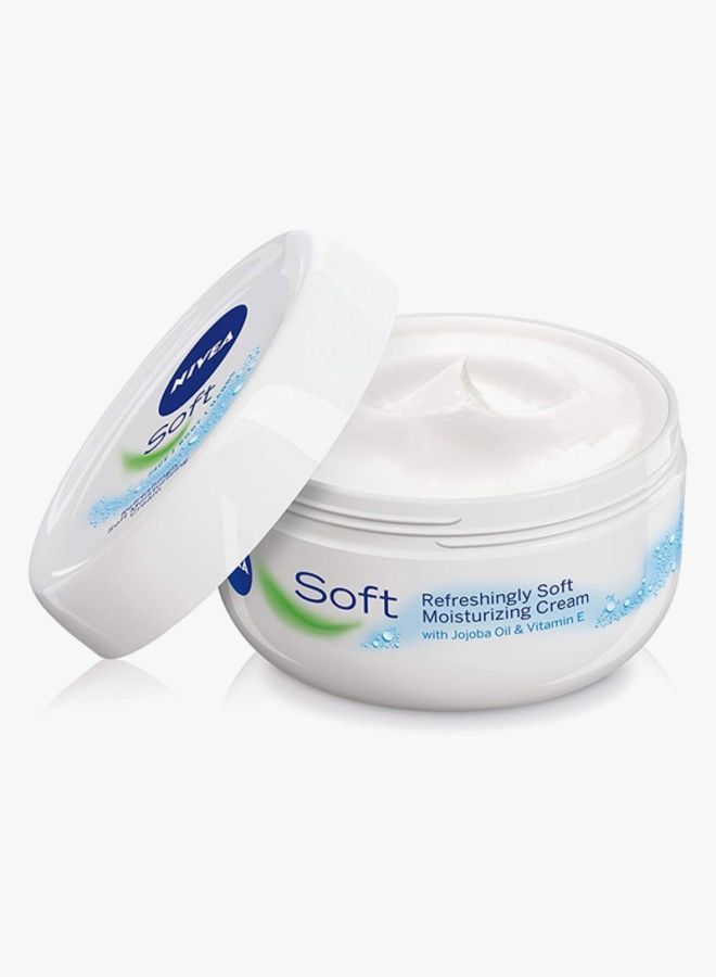 Nivea - Soft Light Moisturising Cream 300ml - Image 1