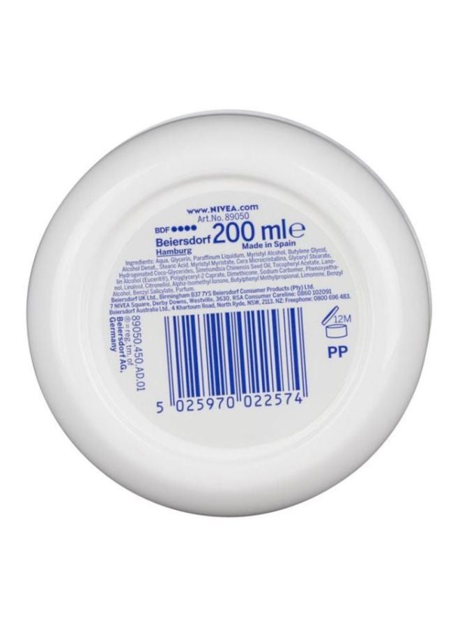 Nivea Soft Light Moisturising Cream 200ml - Image 2