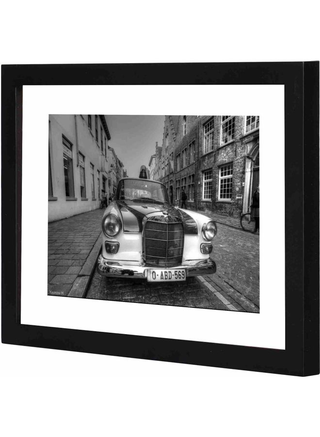 لوحة فنية جدارية بإطار مزينة بنمط يمثل سيارة قديمة أسود 23x33سم