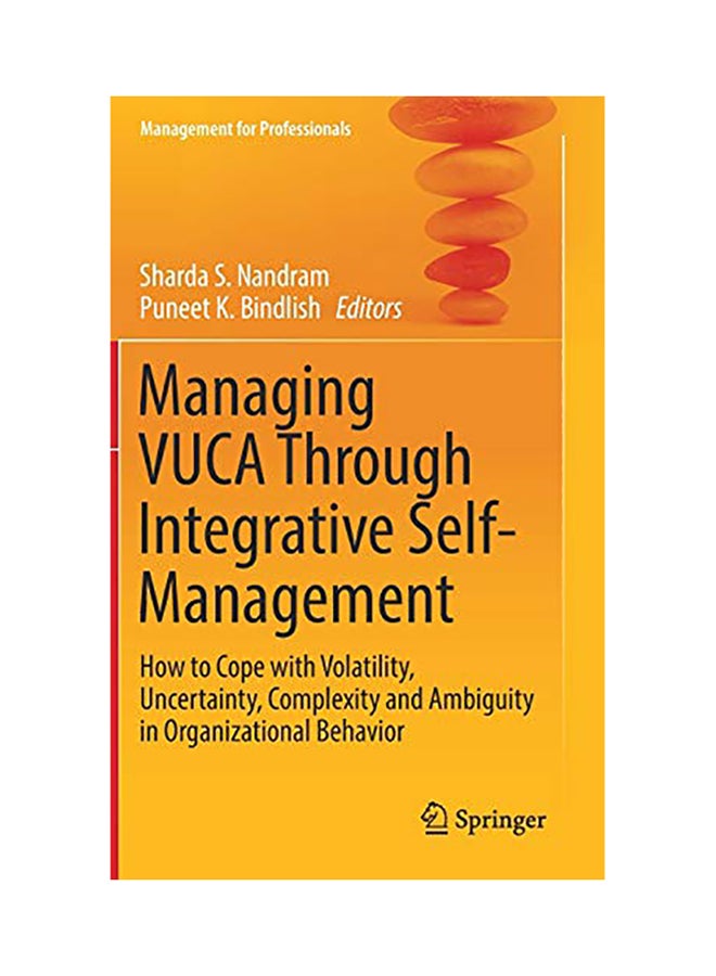 Managing Vuca Through Integrative Self-Management hardcover english - 2017