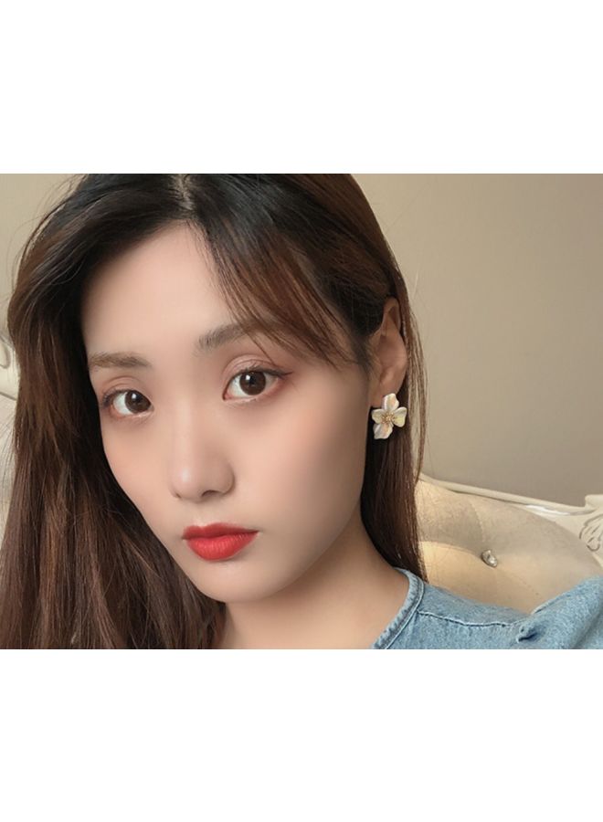 Flower Designed Stud Earrings