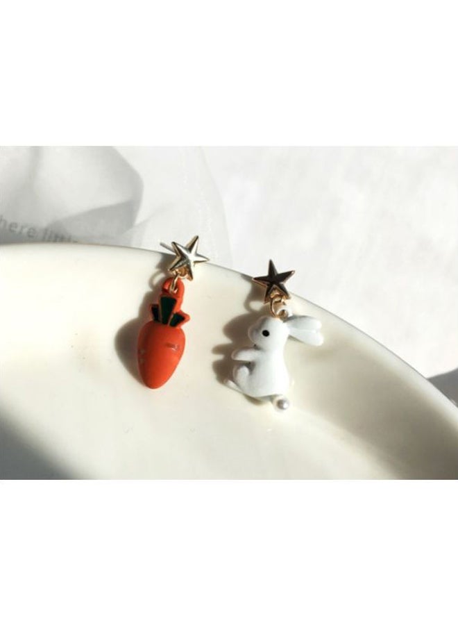 جونسون آند جونسون حلق أذن متدلي من الفضة الإسترليني عيار 925 على شكل أرنب وجزرة - Image 4