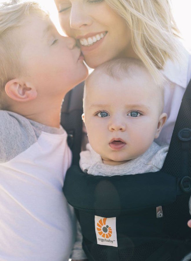 ergobaby Omni 360 Cool Air Mesh Baby Carrier - Black - Image 5