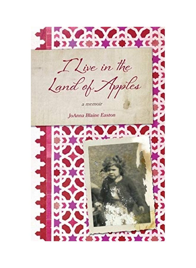 I Live In The Land Of Apples paperback english  - Image 1
