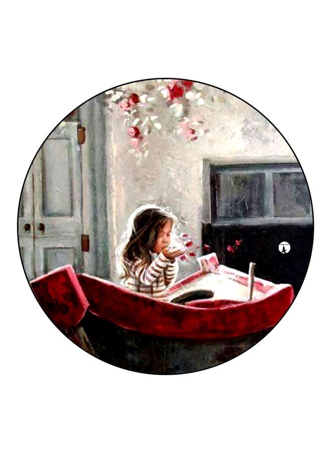 بي بي مغناطيس ثلاجة مُزين بطبعة لفتاة رمادي/ أحمر/ بيج 5.5سم - Image 1