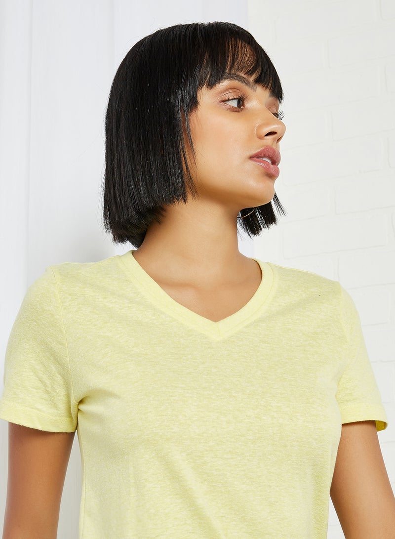 FAME FOREVER Solid V-Neck T-Shirt Yellow  - Image 4