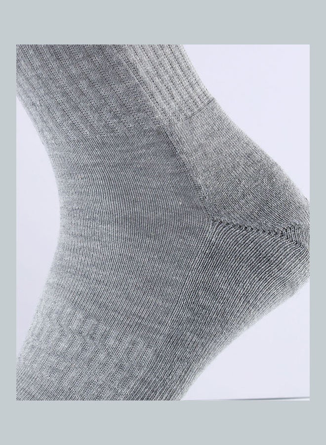 Pair Of 6 of Solid Color Crew Socks Black  - Image 2