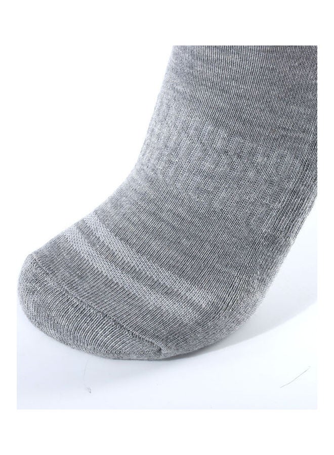 Pair Of 6 Solid Color Comfortable Socks White  - Image 4