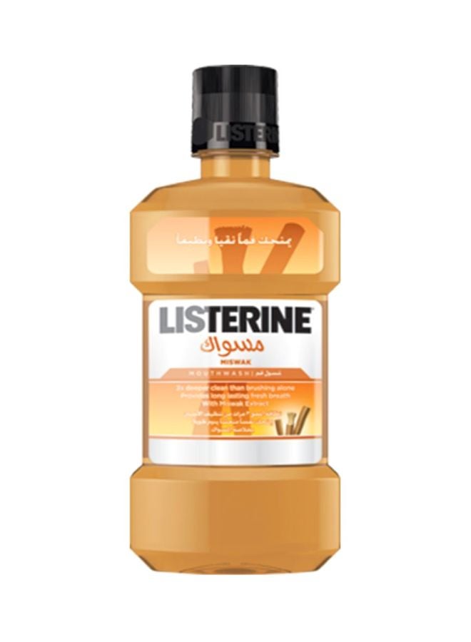 Listerine Miswak Mouth Wash 250ml  - Image 1
