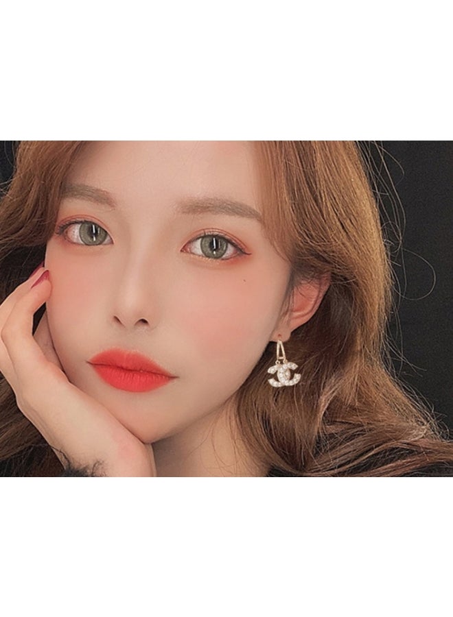 جونسون آند جونسون أقراط متدلية بتصميم رفيع على شكل الحرف C - Image 5