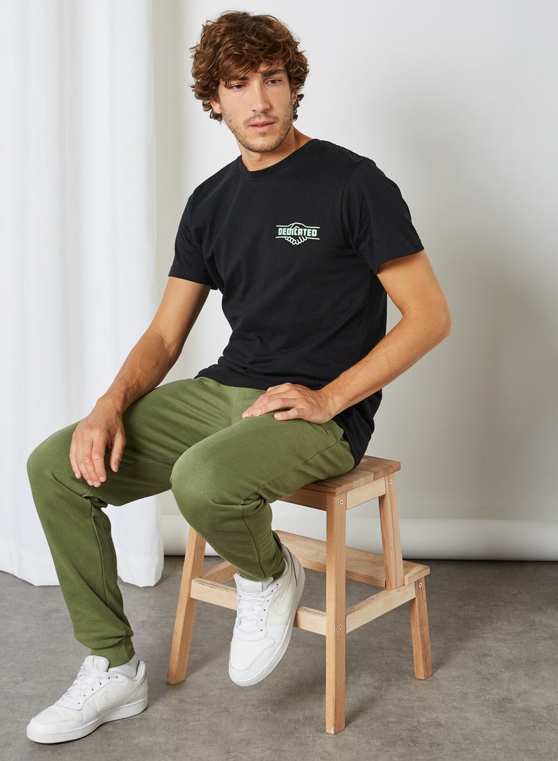 DEDICATED - Jogger Lund Dedicated Logo Leaf Green - Image 1