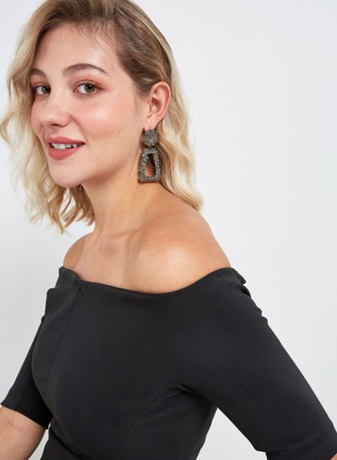 YUEJIN Rough Textured Dangle Earrings  - Image 3