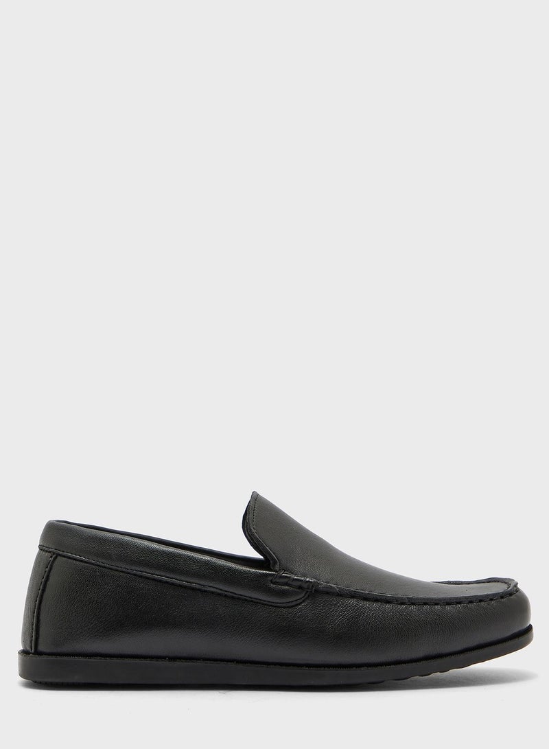 shoexpress Formal Slip On Black - Image 1