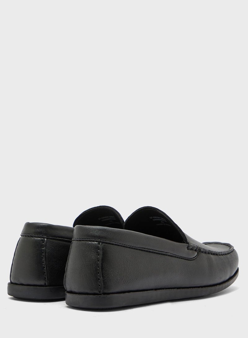 shoexpress Formal Slip On Black - Image 2