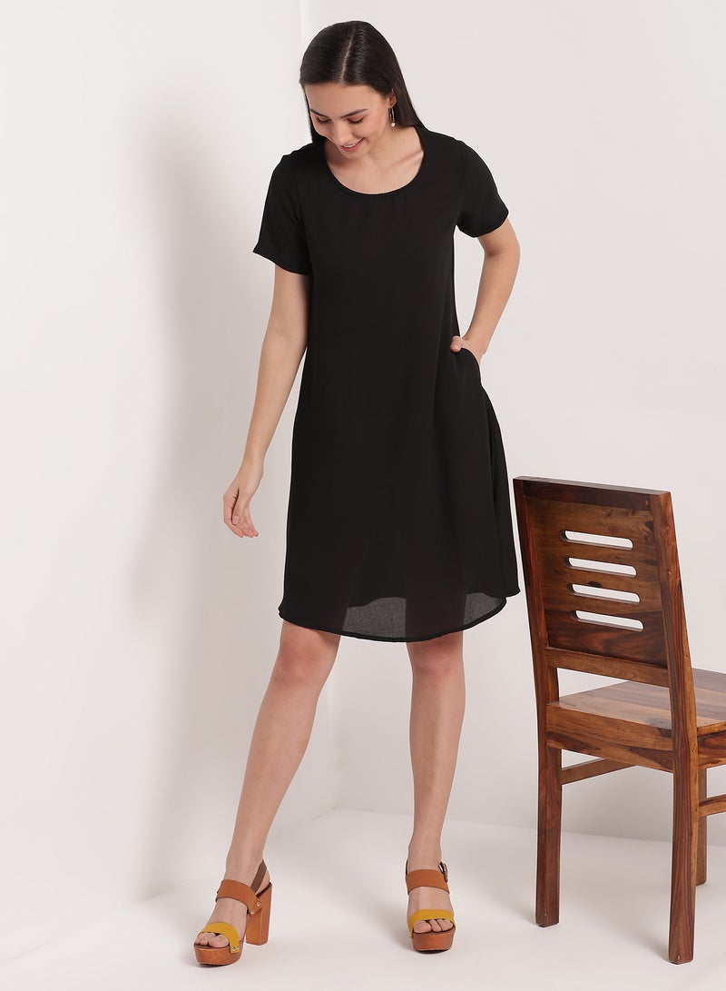 Aila Short Sleeves Crepe A-Line Dress 131 Black  - Image 3