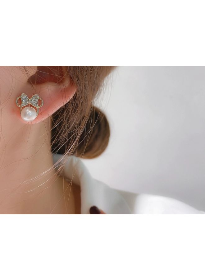 جونسون آند جونسون أقراط من الفضة الإسترليني عيار 925 مرصعة باللؤلؤ على شكل رأس فأر بعقدة فيونكة - Image 3