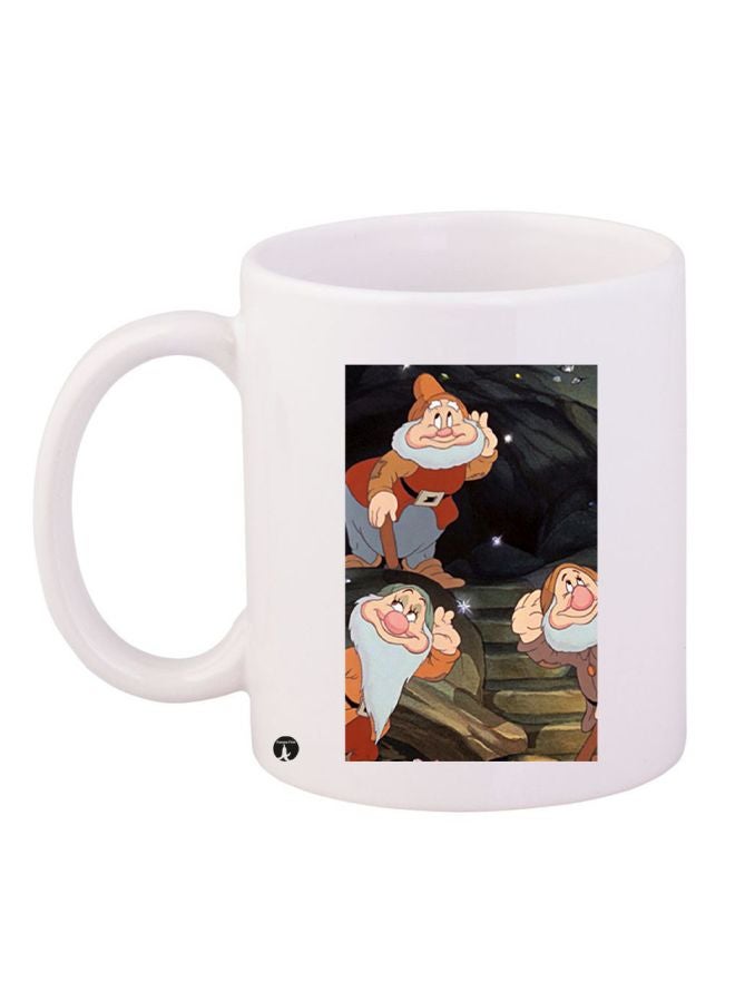 مج قهوة من السيراميك بطبعة رسومات كرتوينة أبيض/أسود/بيج