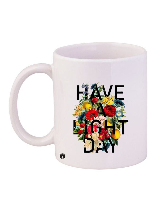 مج قهوة بطبعة "Have A Light Day" أبيض/أخضر/أحمر