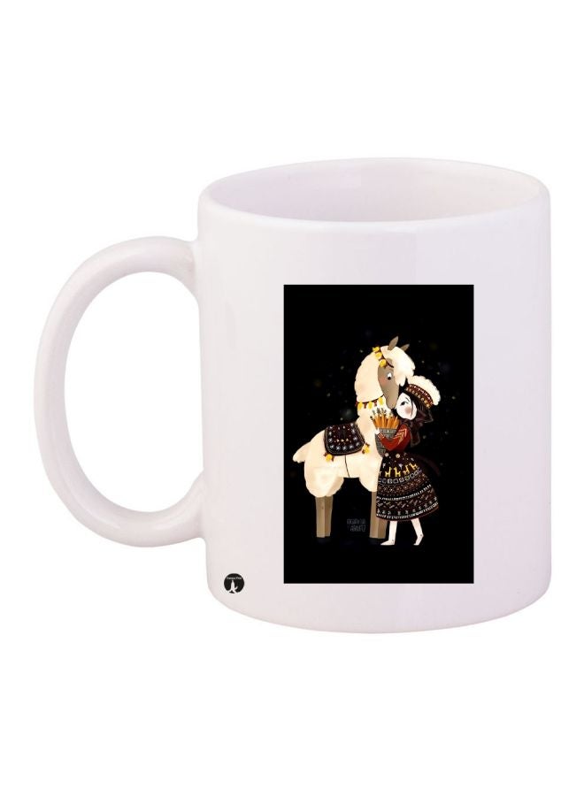 مج قهوة بطبعة شخصية كارتونية أبيض/أسود/بيج