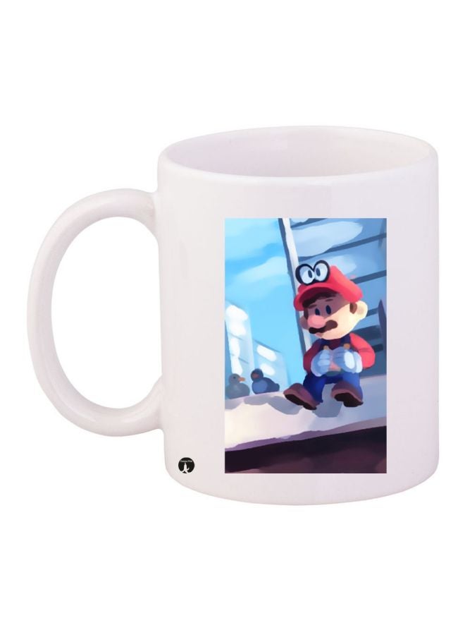 مج قهوة بطبعة ماريو أبيض/أزرق/أحمر