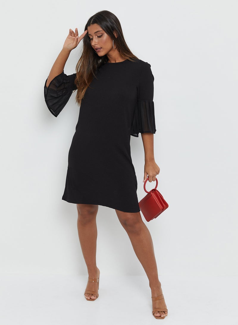 Emoi by Emonite Solid Design Round Neck Dress Black  - Image 3
