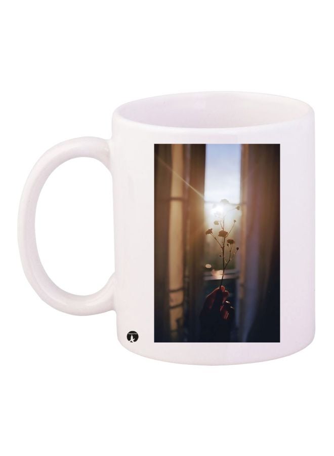 بي بي مج قهوة بطبعة على شكل زهور أبيض/ بيج/ أسود