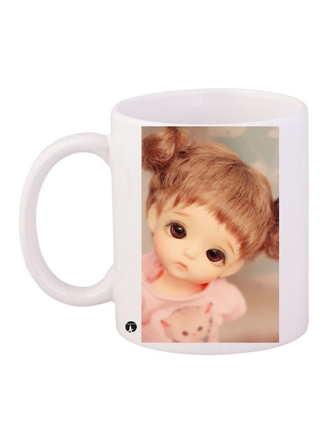 مج قهوة مزين بطبعة دمية أبيض/بيج/بني