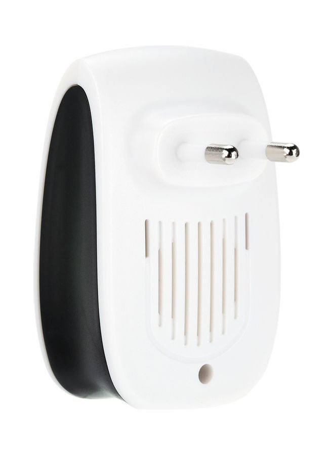 2 Pieces Of High Quality Ultrasonic Electronic Pest Repellent white 10 x 7 x 10cm  - Image 5