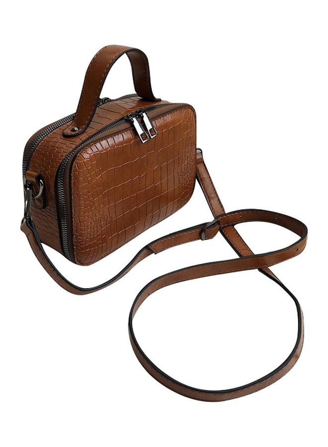 بيوينتي حقيبة كروس بدي برباط قابل للتعديل بني - Image 1