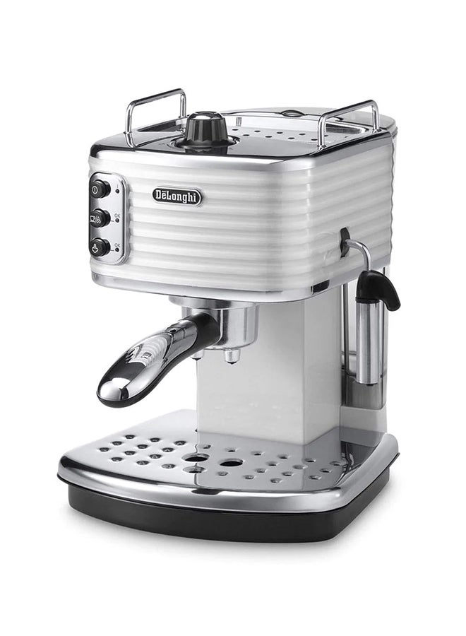 De'Longhi Pump Espresso 1.4 L 1100.0 W ECZ351.W White  - Image 1