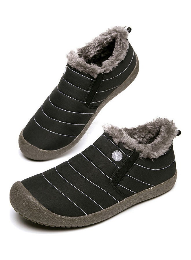 Waterproof Plush Slip-On Snow Boots Black/Brown - v1606150559/N42526699V_3