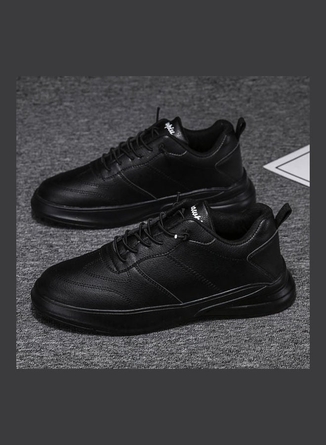 Beauenty Men's Youth Lace-Up Sports Shoes Black - Image 2