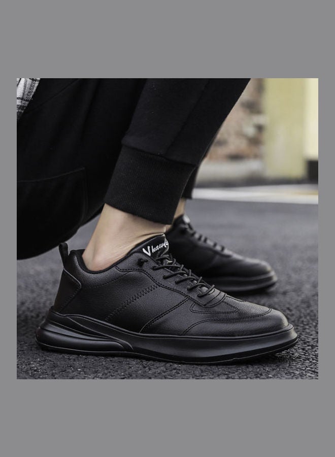 Beauenty Men's Youth Lace-Up Sports Shoes Black - Image 3