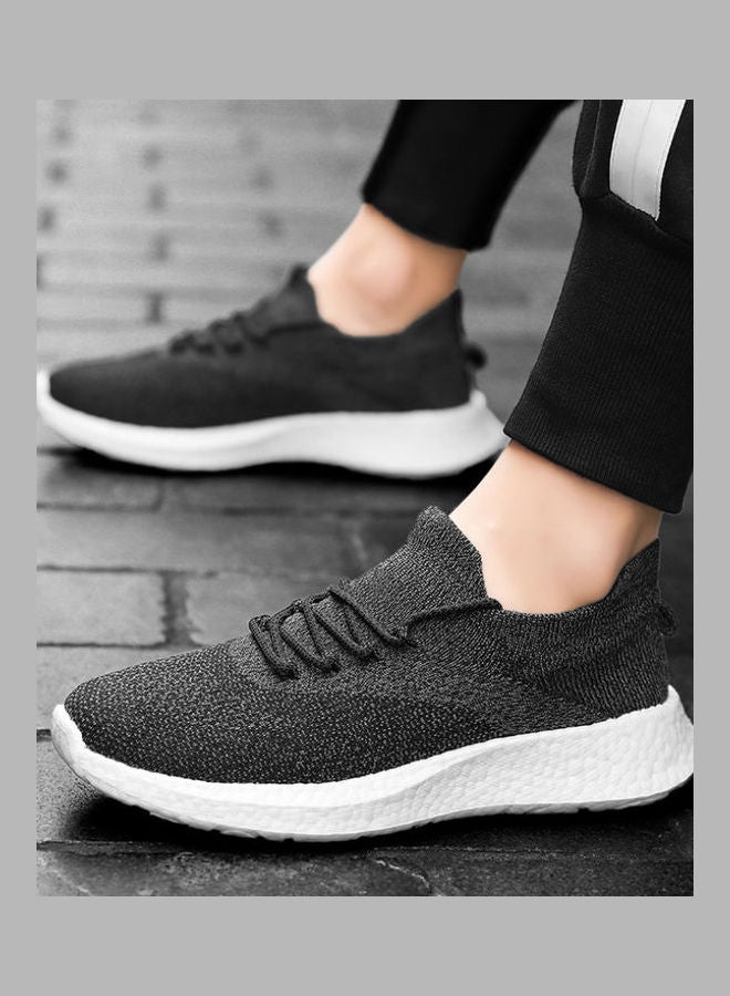 بيوينتي حذاء تدريب برباط جيد التهوية ومضاد للانزلاق أسود - Image 5