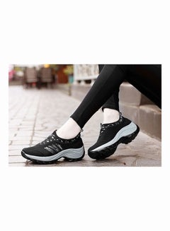 Beauenty Mesh Detail Round Toe Slip-On Running Shoes Black/White  - Image 3