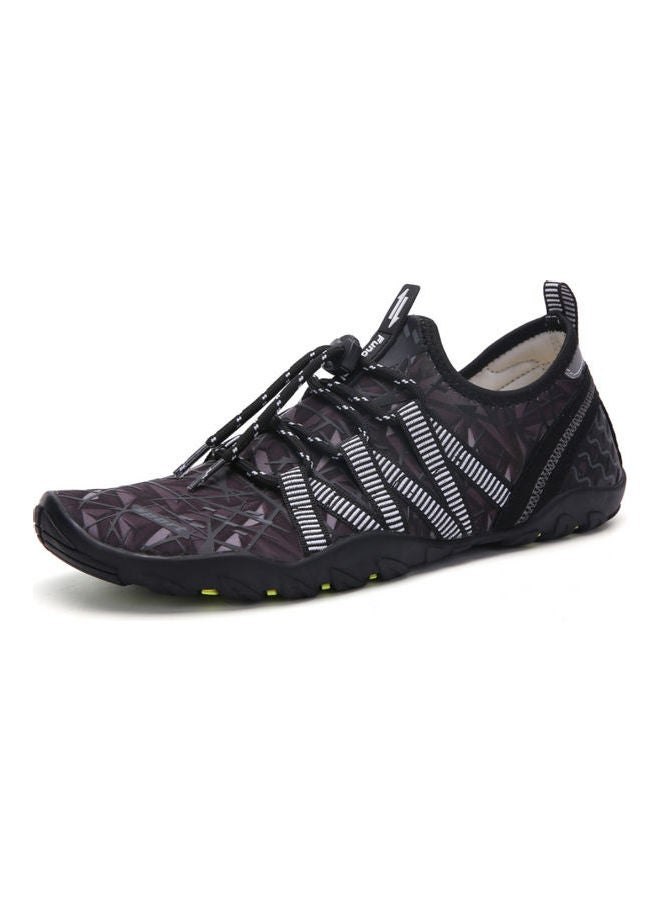 Beauenty Beach Barefoot Trainers Black/White - Image 1