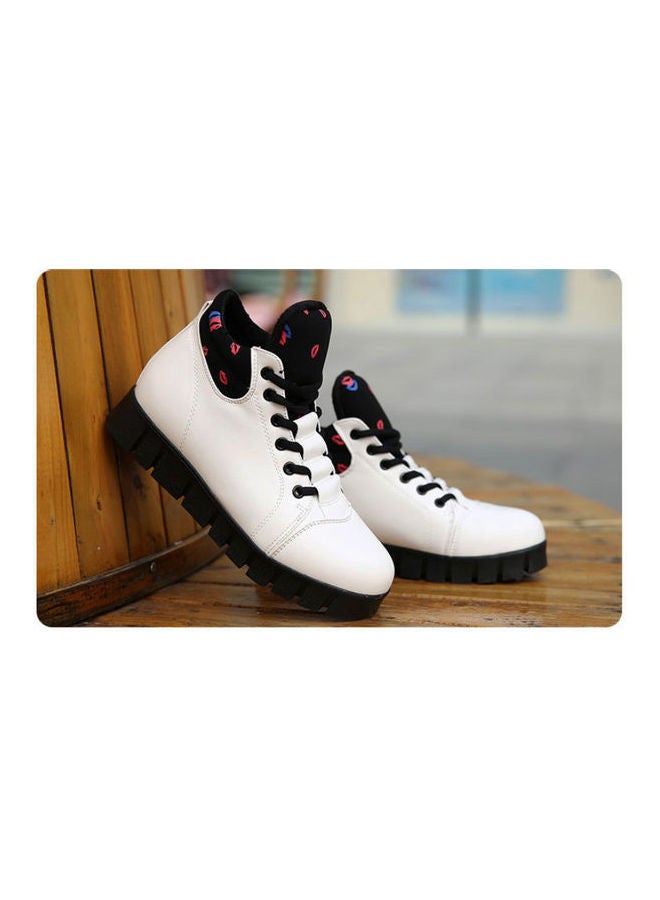 Beauenty Winter Flat Lace-Up Casual Boots White/Black  - Image 3