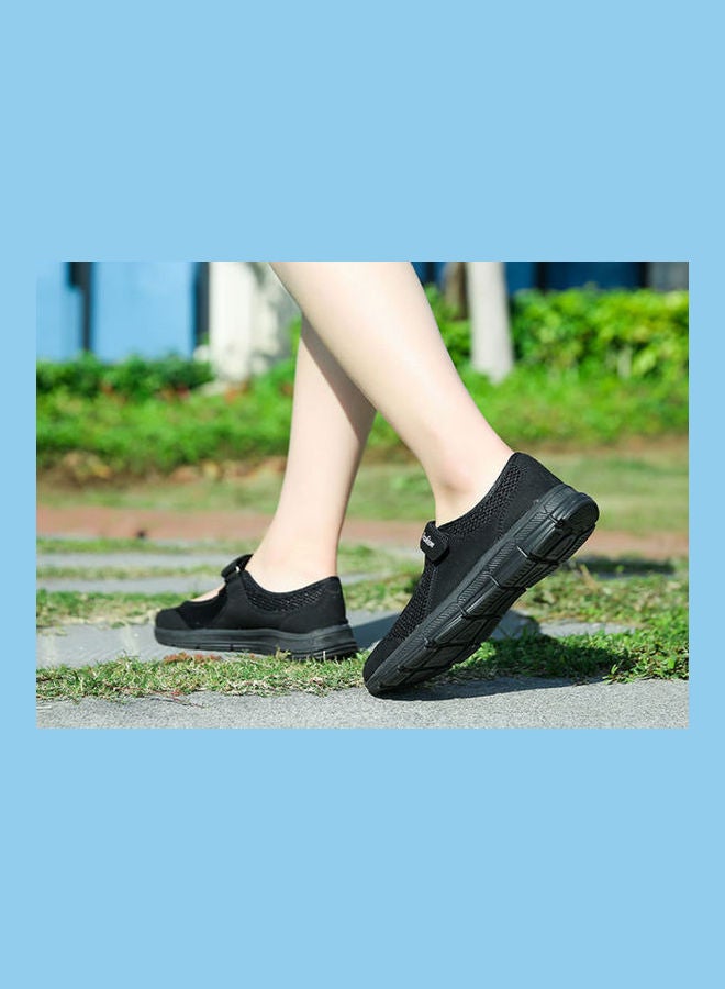 Beauenty Breathable Light One Foot Leisure Walking Shoes Black  - Image 3