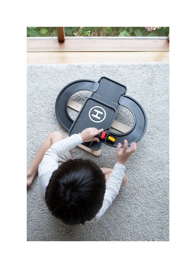 PlanToys Wooden Garage Toy - Image 4