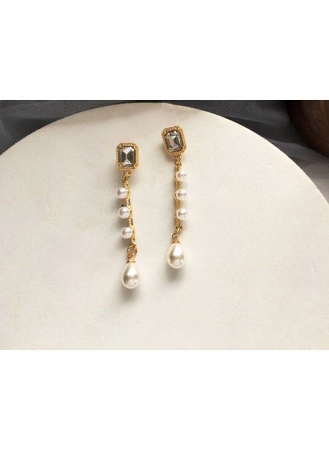 جونسون آند جونسون أقراط متدلية مرصعة باللؤلؤ - Image 3