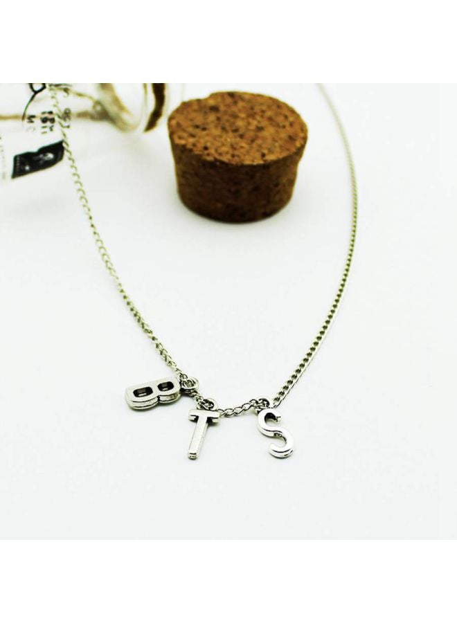 بيوينتي قلادة بدلاية بتصميم أحرف "BTS" - Image 3