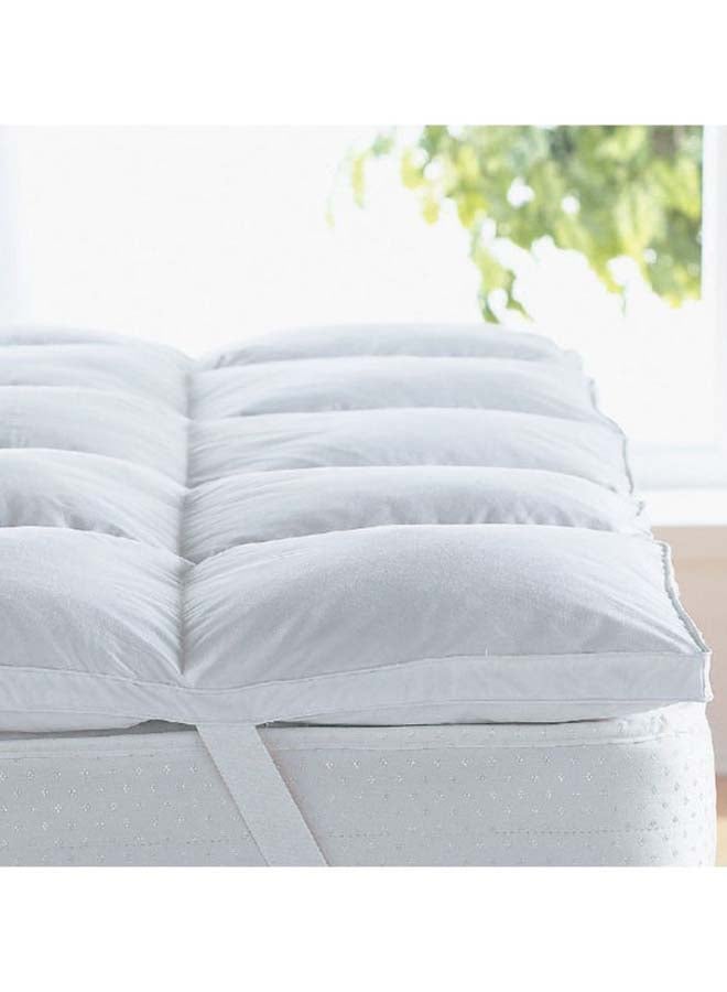 ريغال إن هاوس لباد مرتبة طبقتين من المايكروفايبر 10 سم بحشوة سيليكون وزاويا مطاط مايكروفايبر أبيض - Image 2